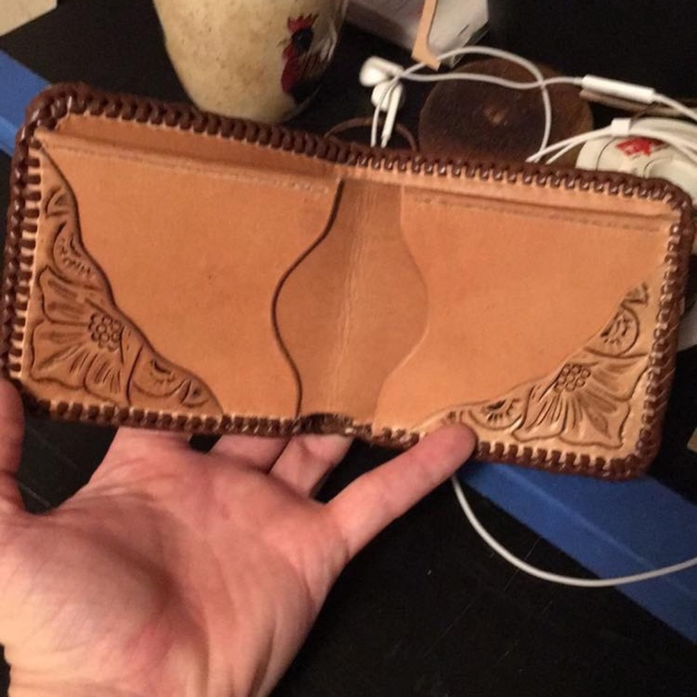 Wallets - Picture 5 of 8